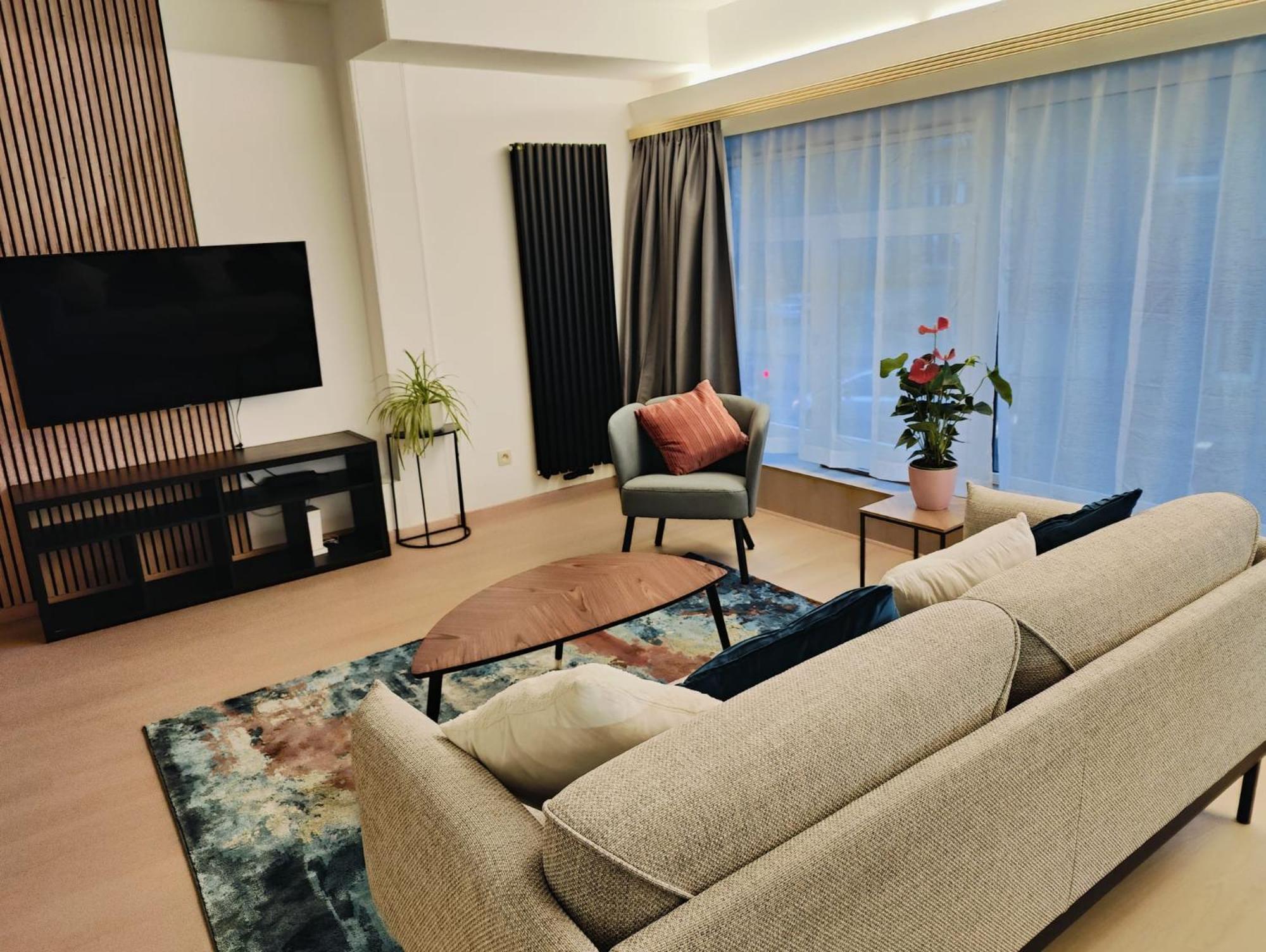 Bright & Cozy Appartment In בריסל מראה חיצוני תמונה